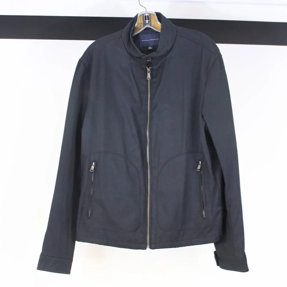 Banana‎ Republic Men’s Black Zip Jacket Size Large Spring 2011